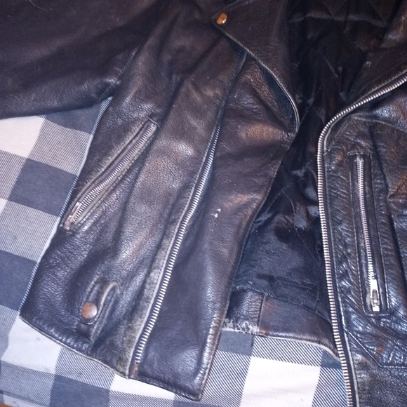 Vintage leather jacket - Picture 3 of 7
